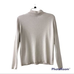 Karen Scott ribbed sweater.  Size M.